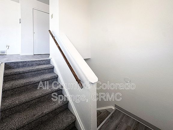 2nd image of 3545 Bridgewood Ln