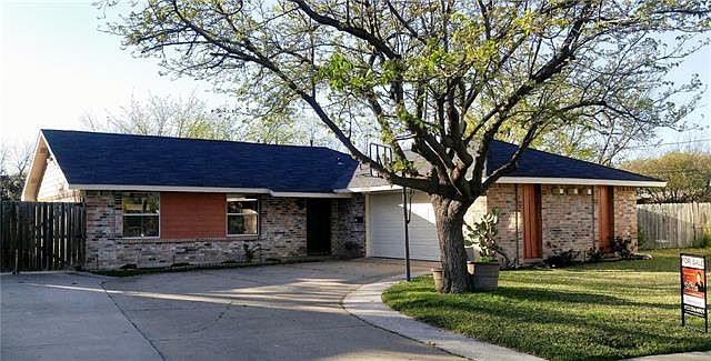 1st image of 1606 Squire Ct