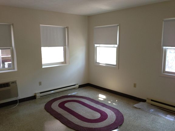 4th image of 19 Main St APT 7