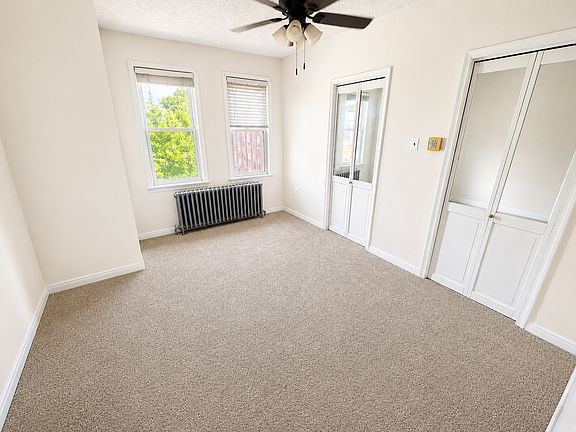 5th image of 2516 E Oakdale St