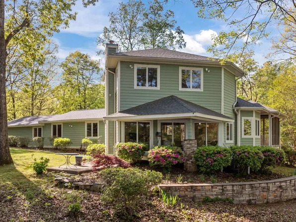 373 Sagamore Dr, Louisburg, NC 27549