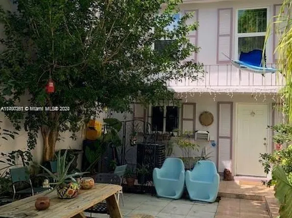 1817 NE 121st St, North Miami, FL 33181