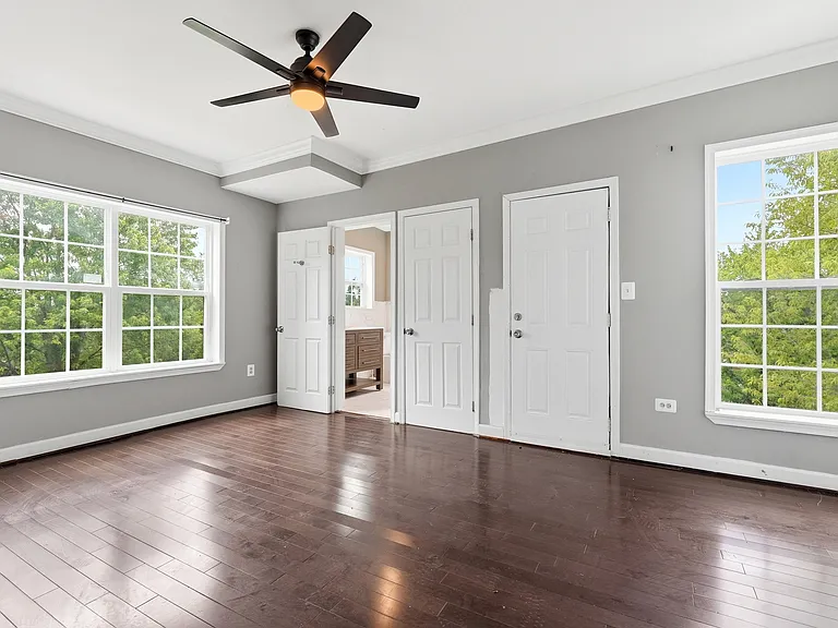 5818 Field Pl NE — Photo 20
