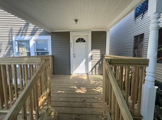 35 River St, Windsor, VT 05089