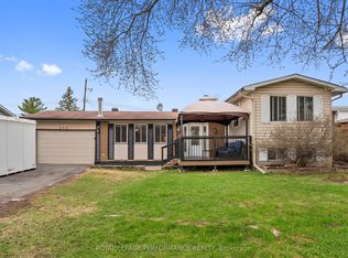420 Hatfield Cres, Ottawa, ON K1E 1M8