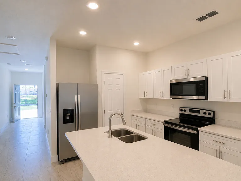 206 Quentin Ave NW #206A — Photo 3