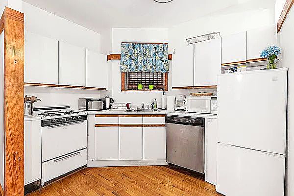 1st image of 309 E 105th St APT 2N