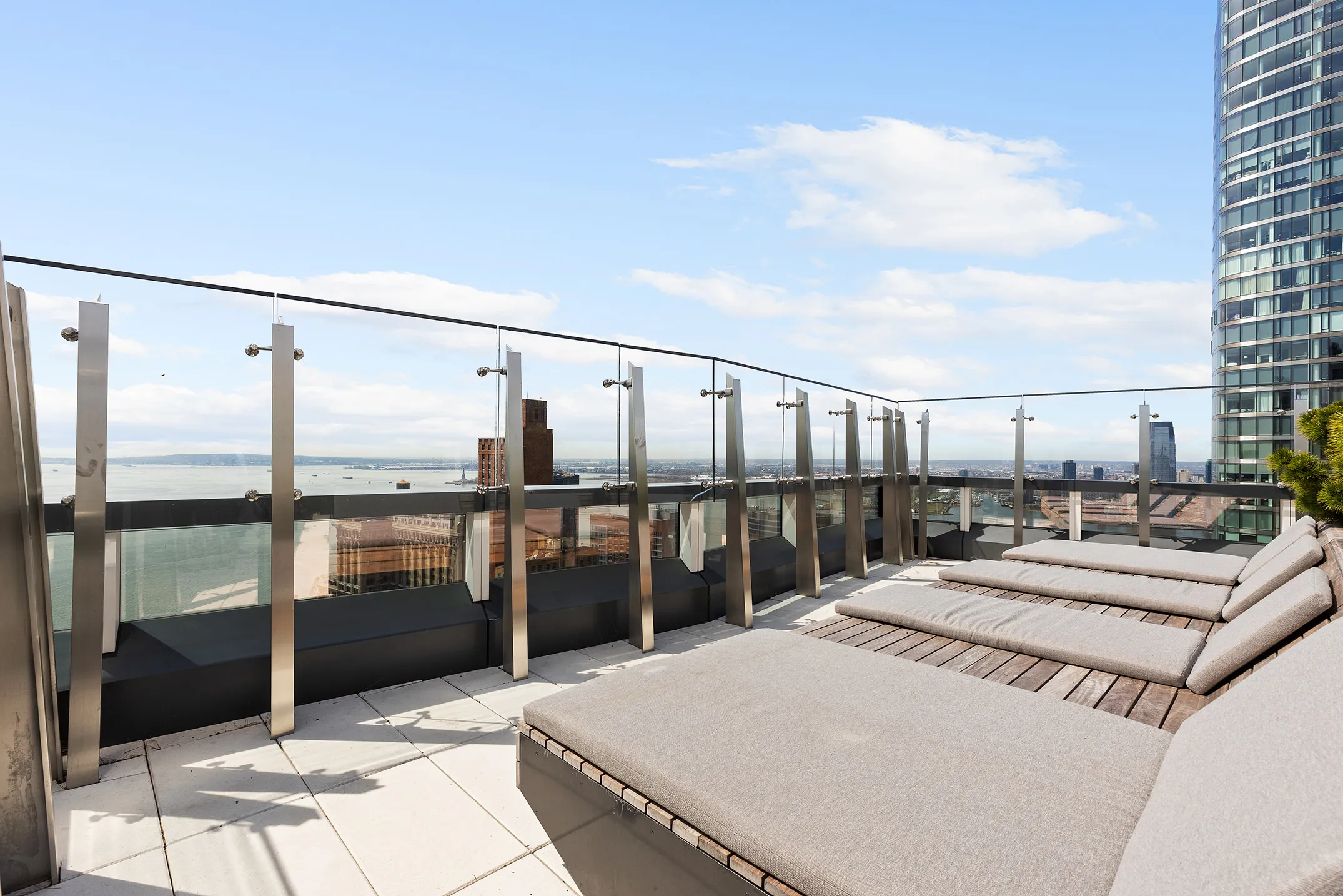 77 Greenwich Street #33C in Financial District, Manhattan | StreetEasy
