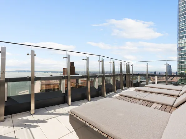 77 Greenwich Street image 15 of 17