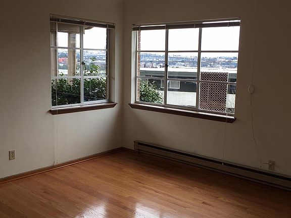 3rd image of 2441 8th Ave N APT H