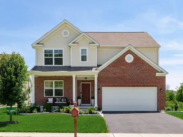 8219 Narrow Leaf Dr, Blacklick, OH 43004
