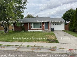 160 Ronglyn Ave, Idaho Falls, ID 83401