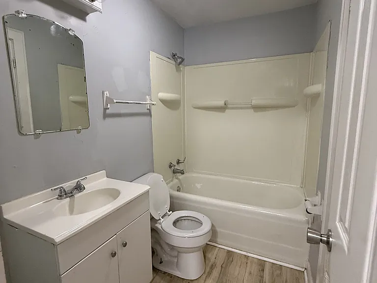 3502 Brouse Ave — Photo 7