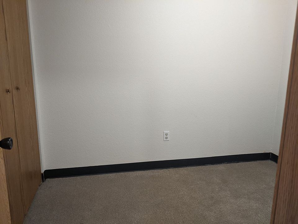 Prairie View Apartments 206 Garfield St SE Warroad MN Zillow