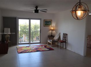 4705 NW 7th St APT 404-7, Miami, FL 33126