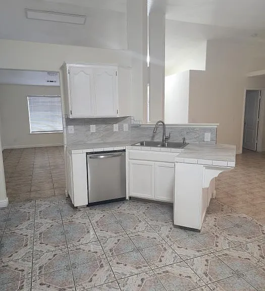 1016 N Summerfield Dr — Photo 6