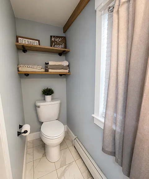 202 Front St #B — Photo 12