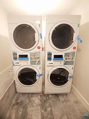 Rented by EXR | media 22