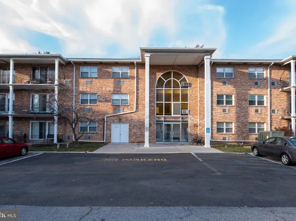 201 Cuthbert Blvd #D42, Oaklyn, NJ 08107