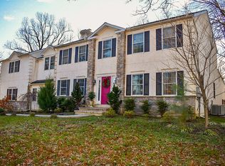 10 Pine Dr, Chester Springs, PA 19425