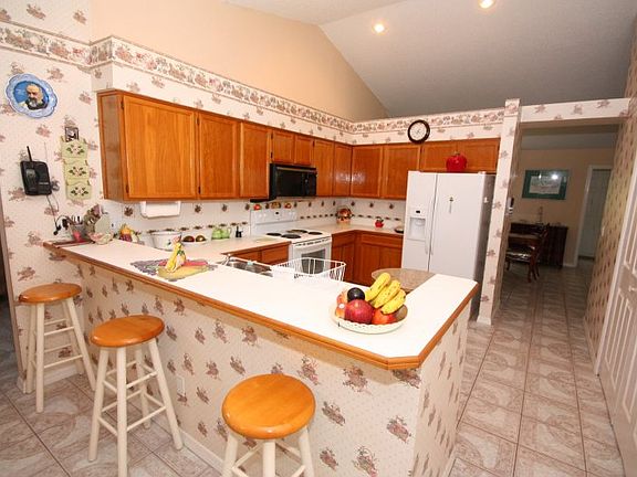 4th image of 7615 Sandstone Dr