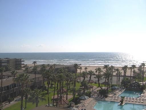 1st image of 500 Padre Blvd