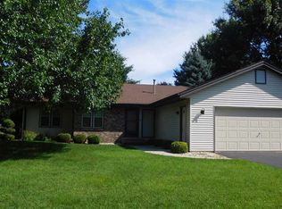 1229 Aldrin Rd, Rockton, IL 61072