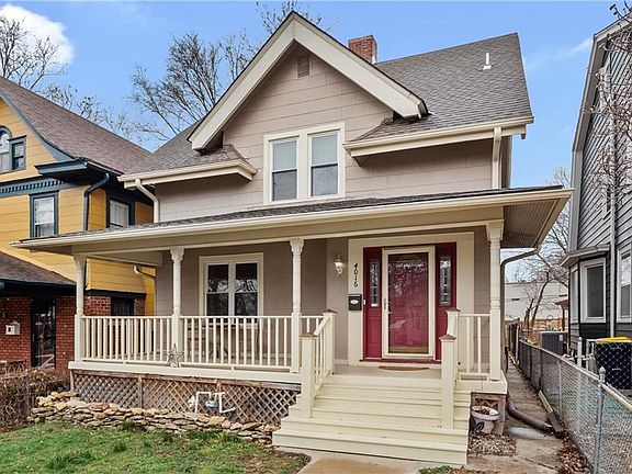 3rd image of 4016 Clark Ave