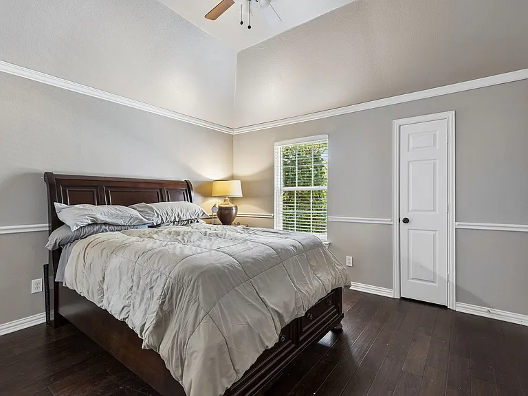 4227 Republic Dr — Photo 20