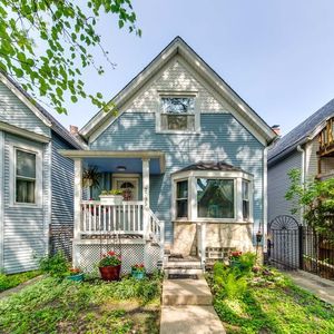 2735 N Albany Ave, Chicago, IL, 60647