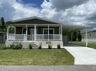 34669 Ballyhoo Dr #884, Zephyrhills, FL 33541