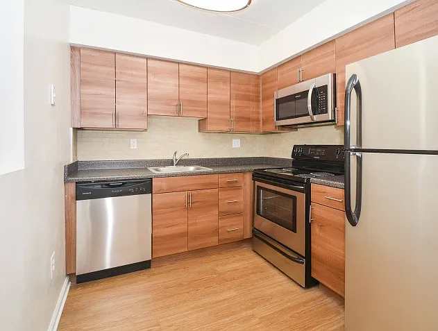 Valley Forge Suites — Photo 9