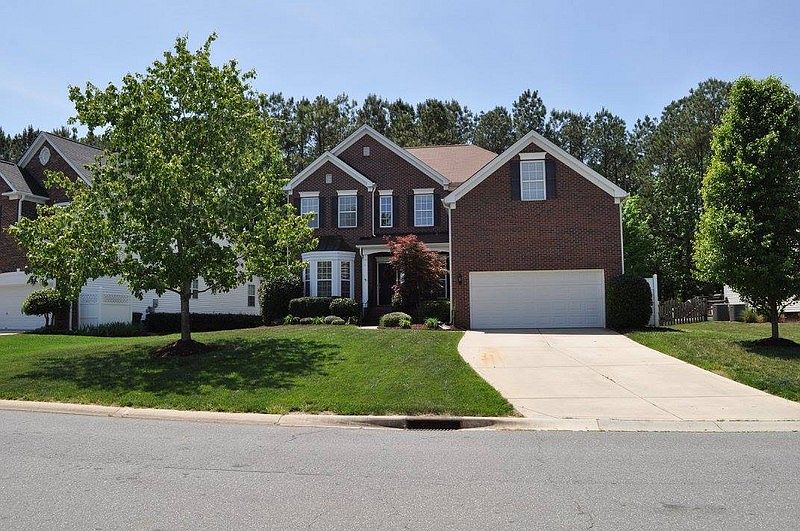 1st image of 7705 Horseshoe Creek Dr