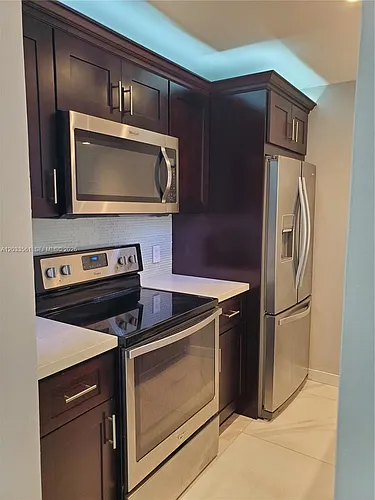 8160 Geneva Ct Photo 1
