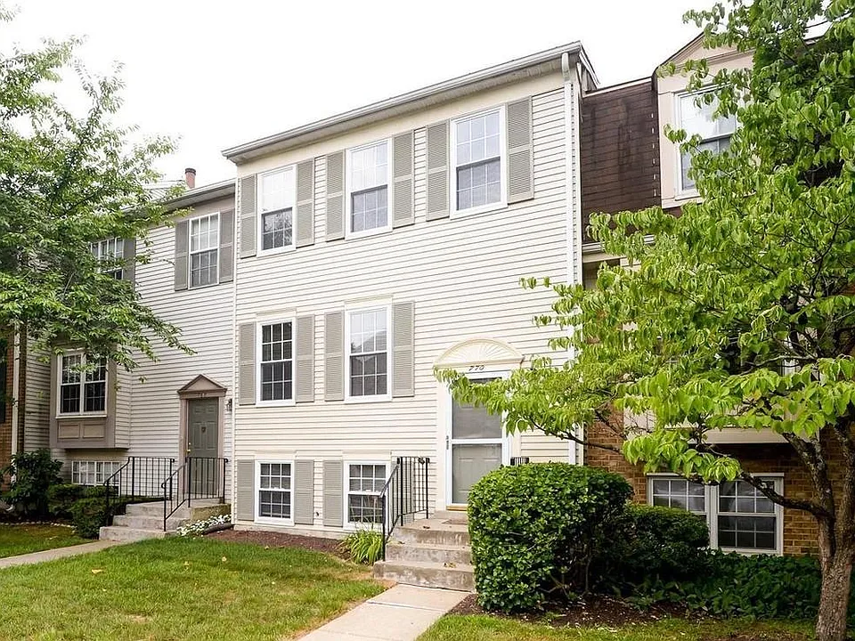 770 Ivy League Ln #8-42