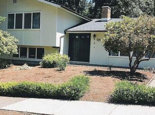 5405 Donald St, Eugene, OR 97405