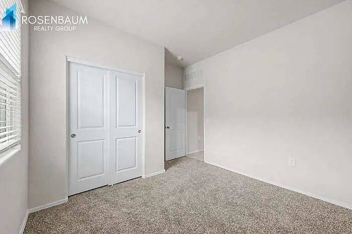 2431 S 46th St — Photo 28