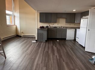 31 Willow St #C, Fitchburg, MA 01420