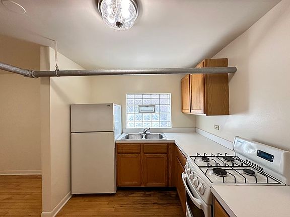 5th image of 2629 W Ainslie St #6H
