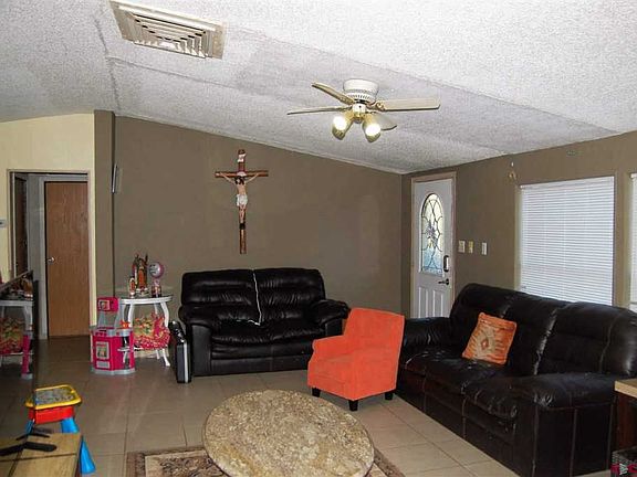 4th image of 695 Camino Iglesia
