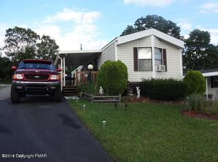 9 Linda Dr, Walnutport, PA 18088