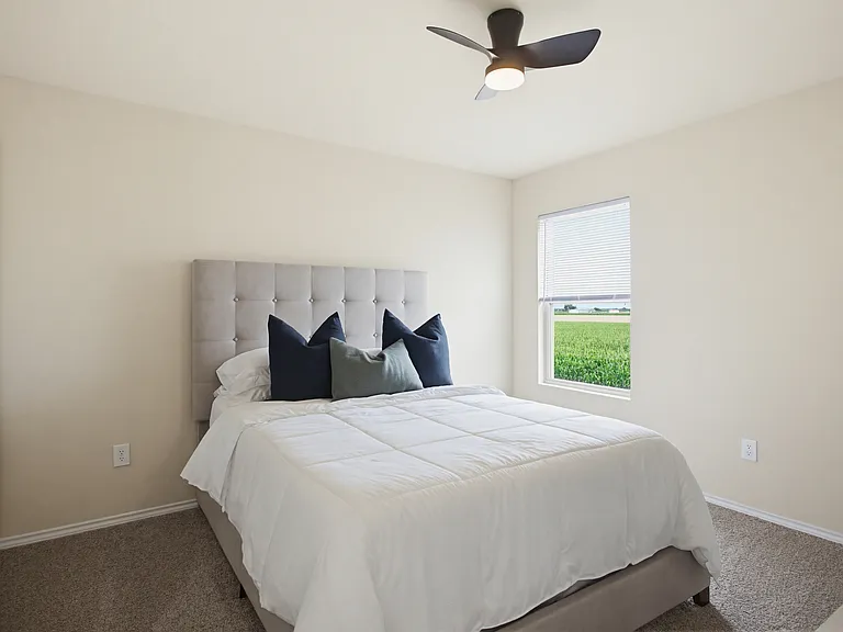2038 Chelsea Grv — Photo 19