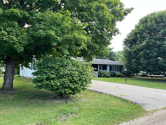 3rd image of 503 S Mary St