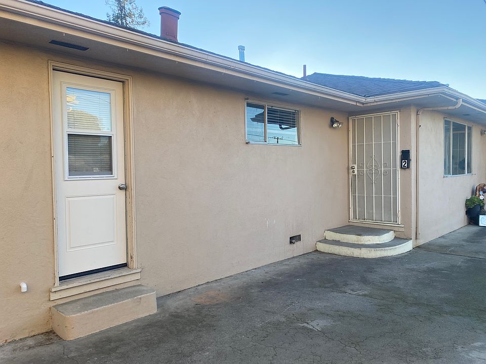 Front entrance and side entrance from laundry room
