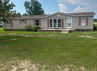 477 Melbourne Rd, Rowland, NC 28383