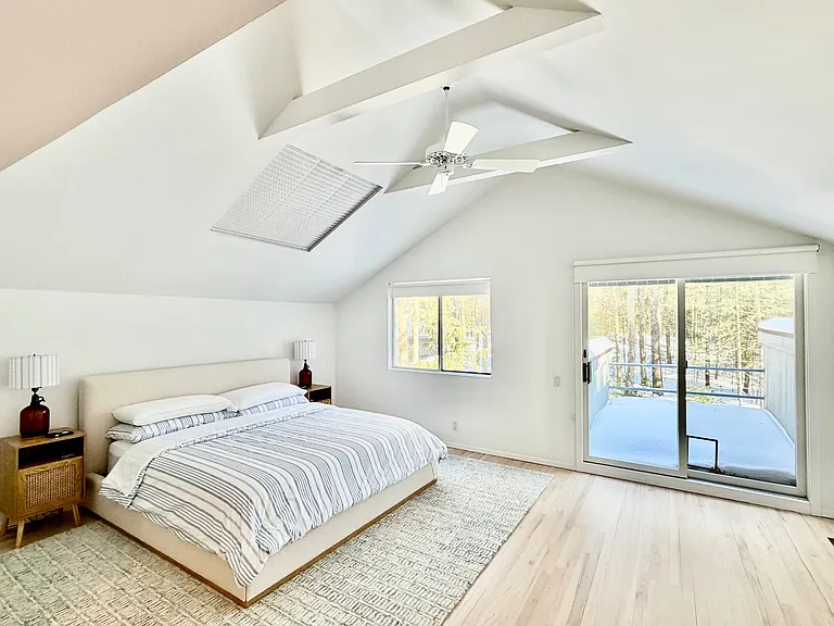 33 Oak Hill Ln — Photo 10