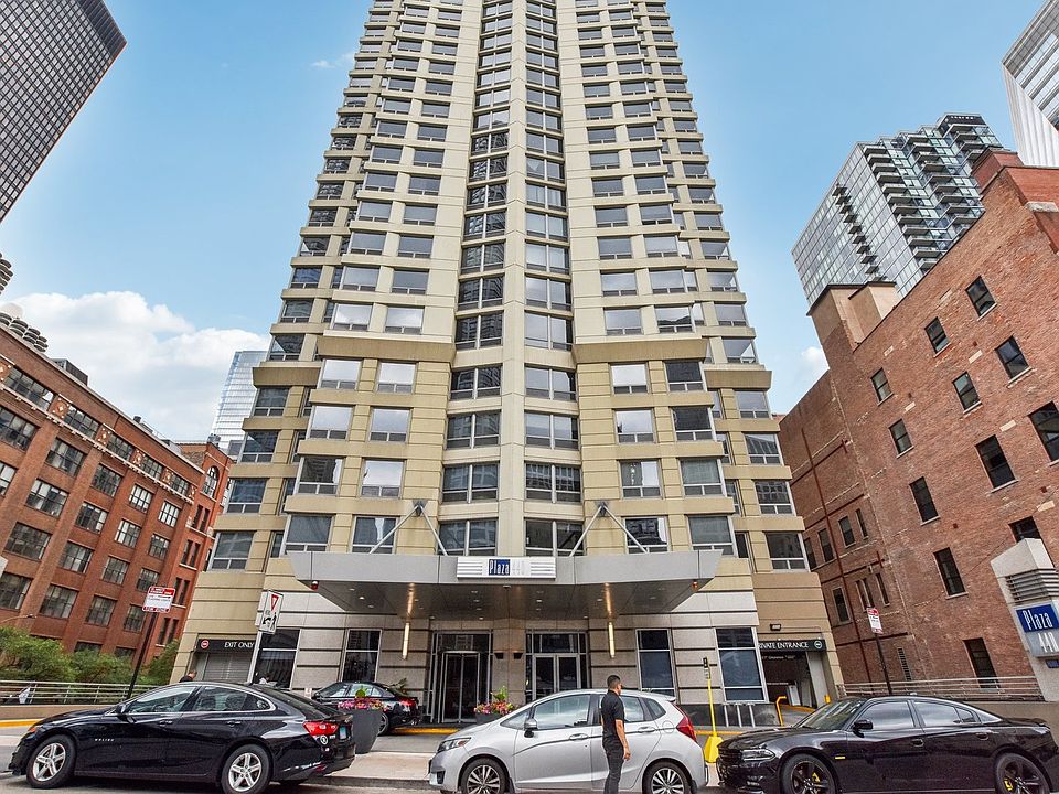 1st image of 440 N Wabash Ave APT 1512