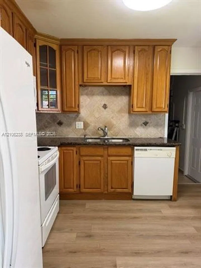 6061 SW 110th Ave # 6061, Miami, FL 33173 — Photo 4