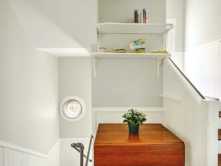 240 Brown St #2 — Photo 15