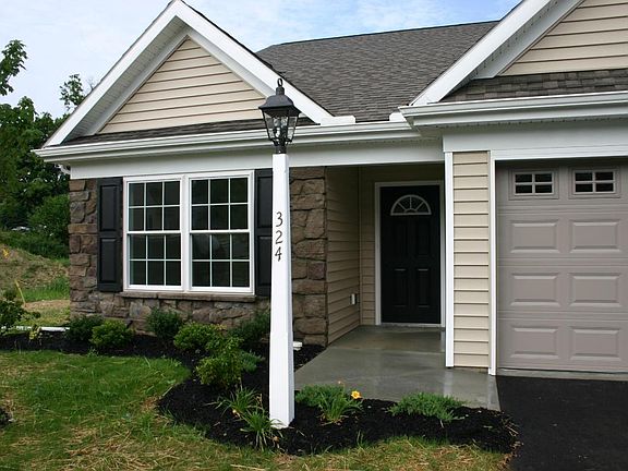 5th image of 324 Houffman Pl